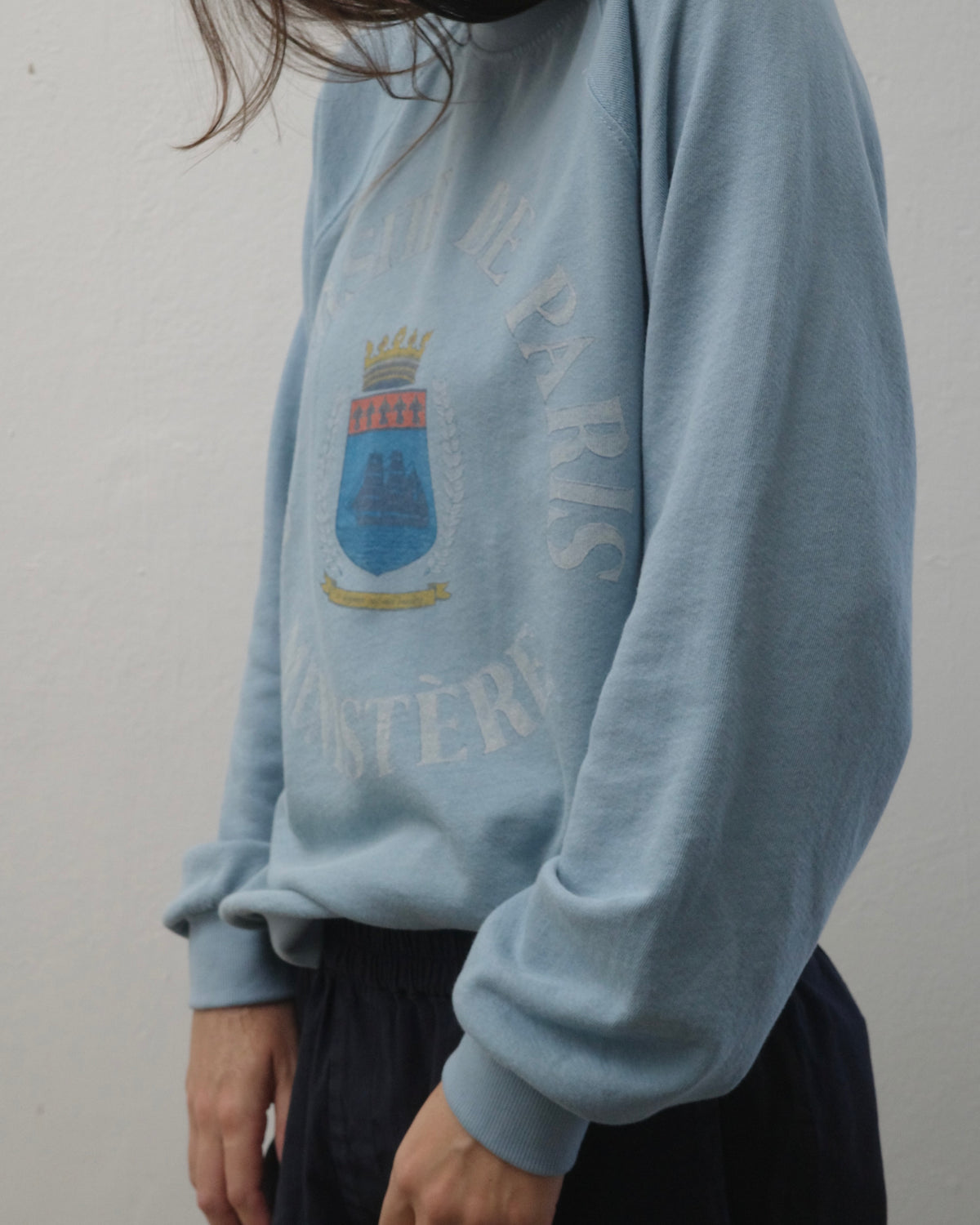 UNIVERSITY CREWNECK
