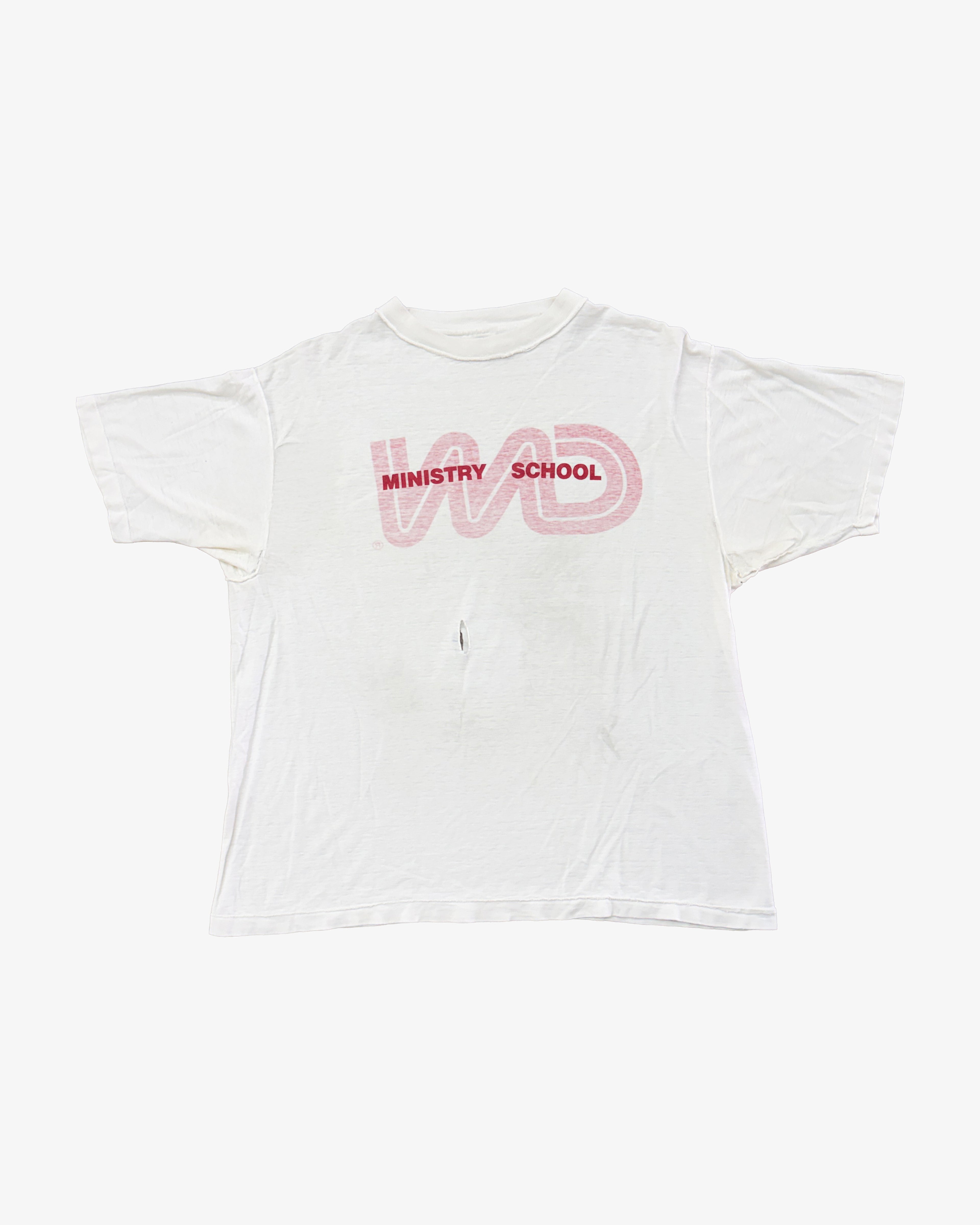 VINTAGE "CNN" TEE 015